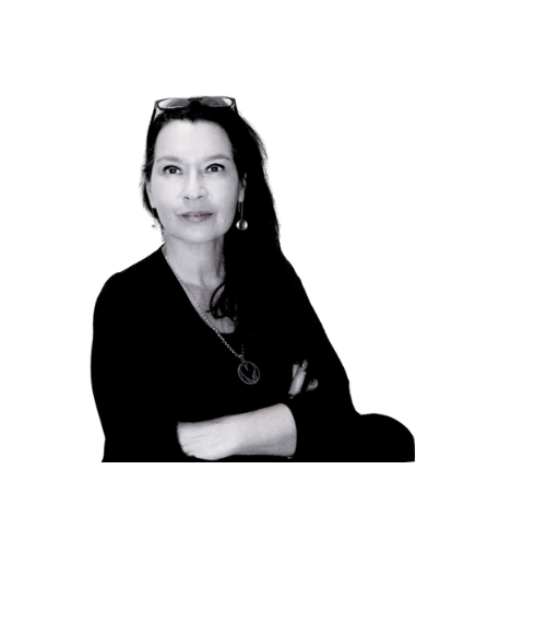 Bild von Claudia Stach – kreative Impulsgeberin für kreative und maßgeschneiderte Designlösungen.